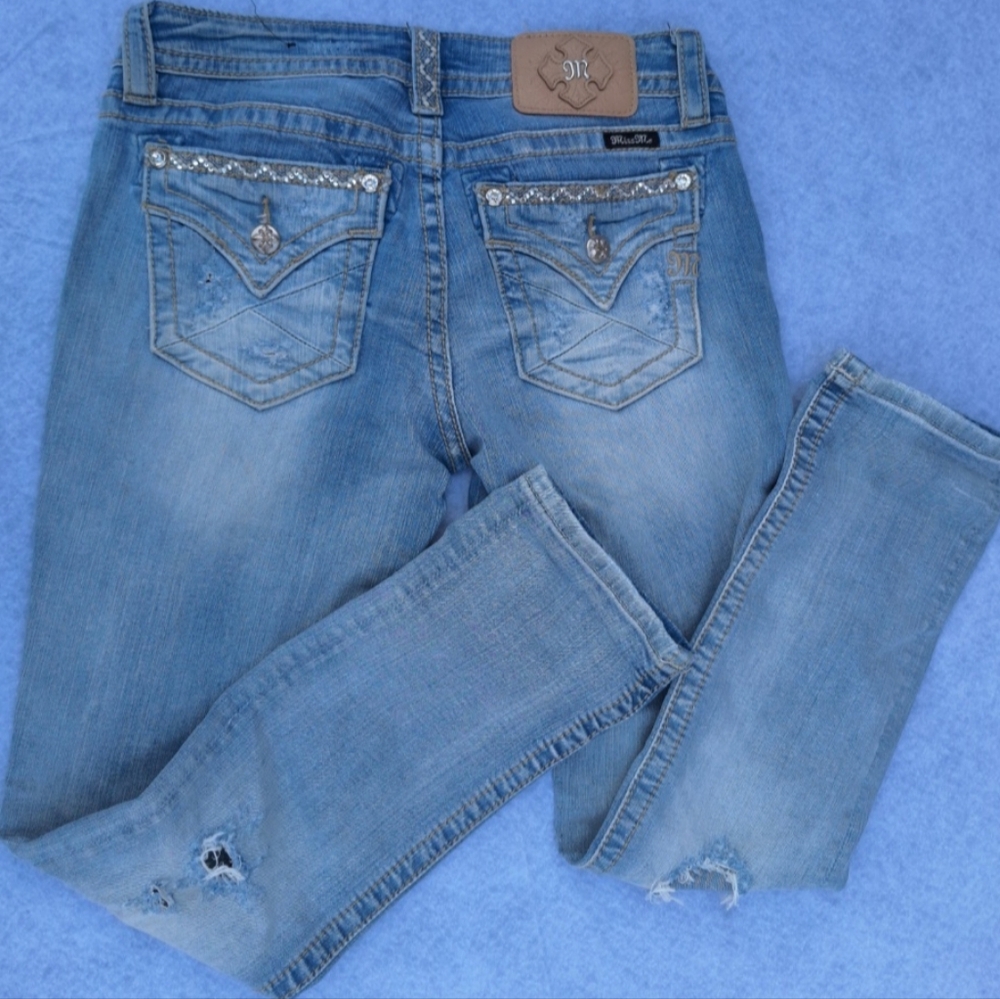 'MISS ME' Womens Sz 28 Signature Y2K Cropped Jeans Distressed Light Wash Stretch